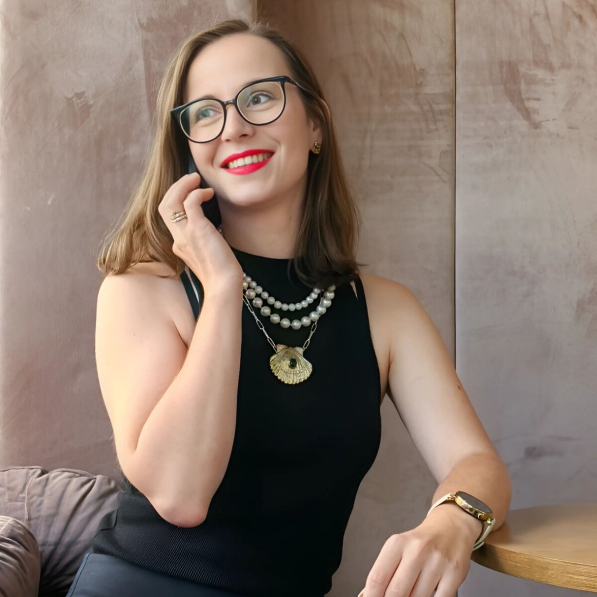 biżuteria w biznesie - jak zrobić dobre pierwsze wrażenie