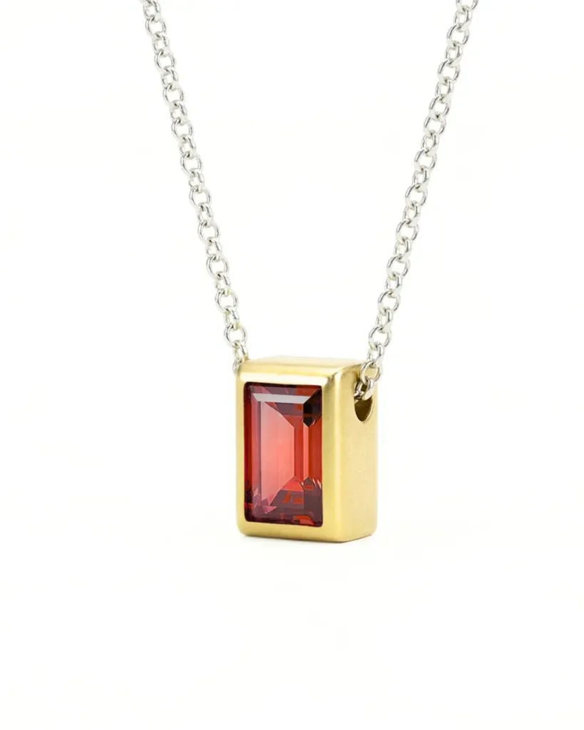 Naszyjnik z prostokątnym granatem kamieniem naturalnym MM Sroka Design