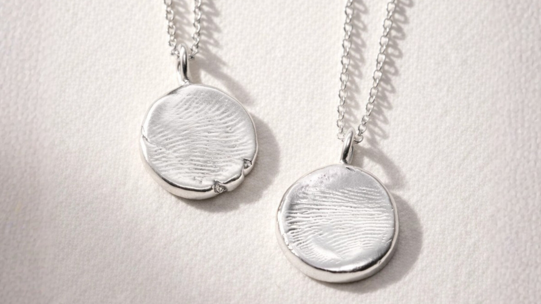 Naszyjniki ze srebra z odciskiem palców, z odciskiem linii papilarnych MM Sroka Design Srebro 925