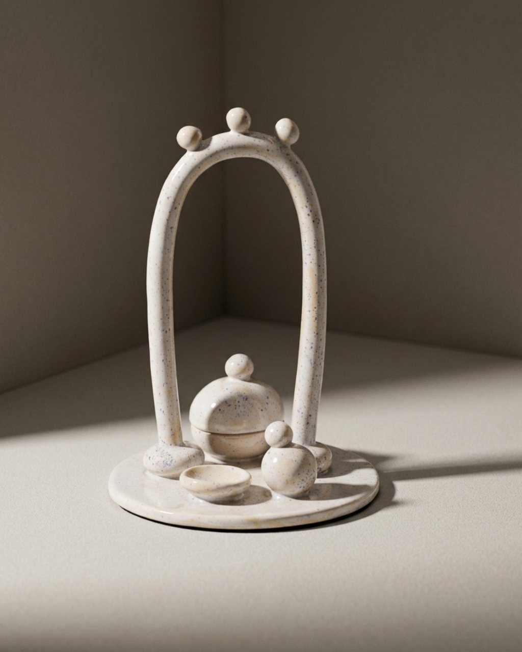 Ceramiczny stojak na biżuterię 1 Ceramiczny stojak na biżuterię