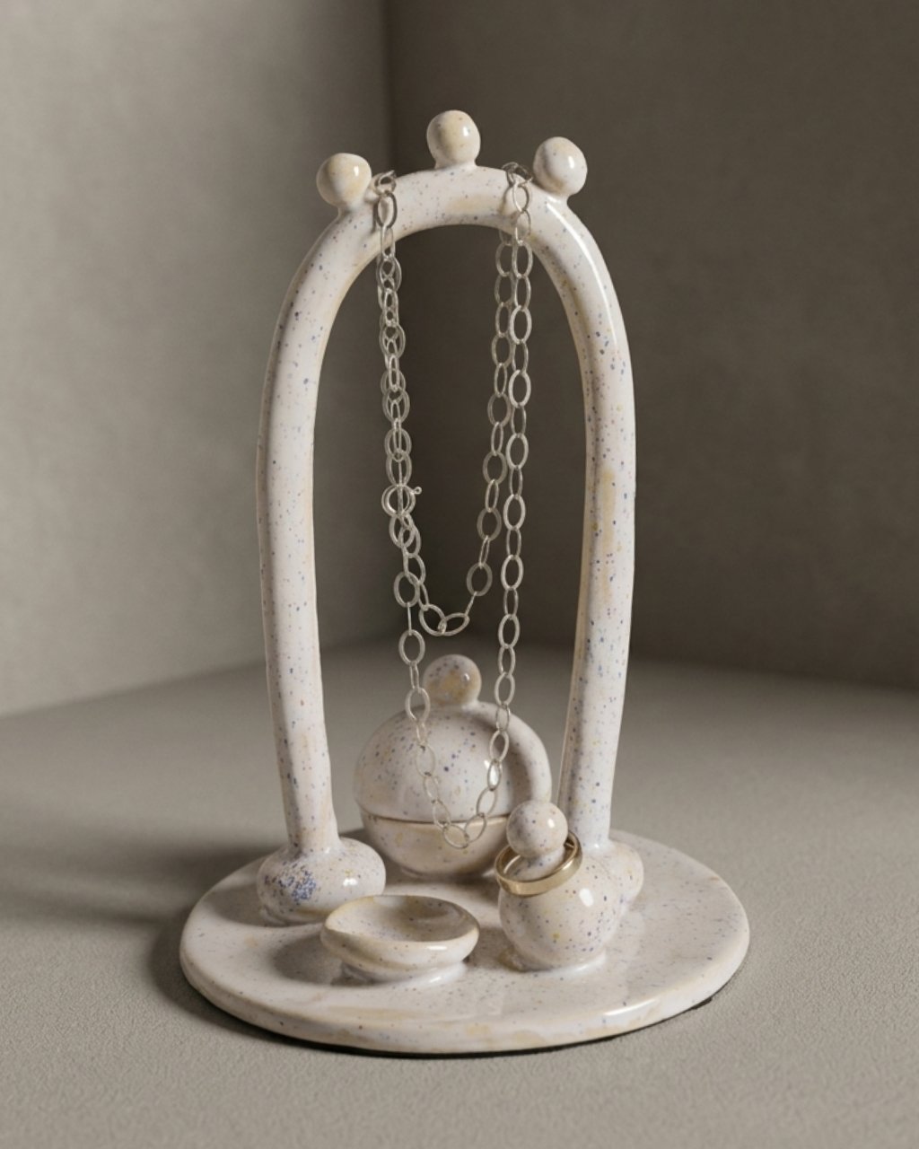 Ceramiczny stojak na biżuterię 3 Ceramiczny stojak na biżuterię - obrazek 3