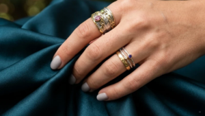 Ring stacking - jak komponować ze sobą pierścionki